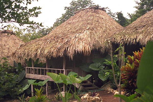 Lamanai Outpost Lodge