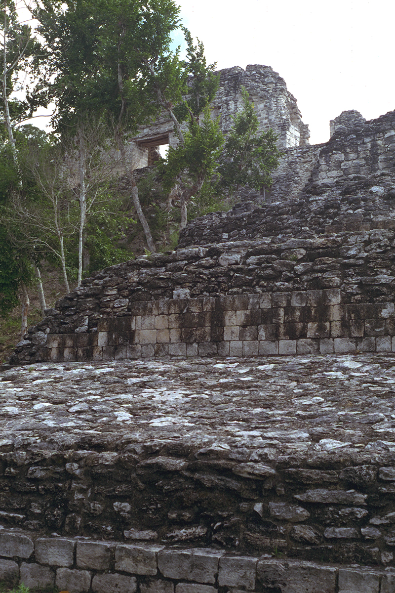 Becan: Str. X with ballcourt in foreground