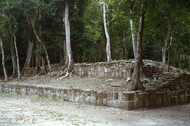 Structure XI at Calakmul, a small open-end ballcourt