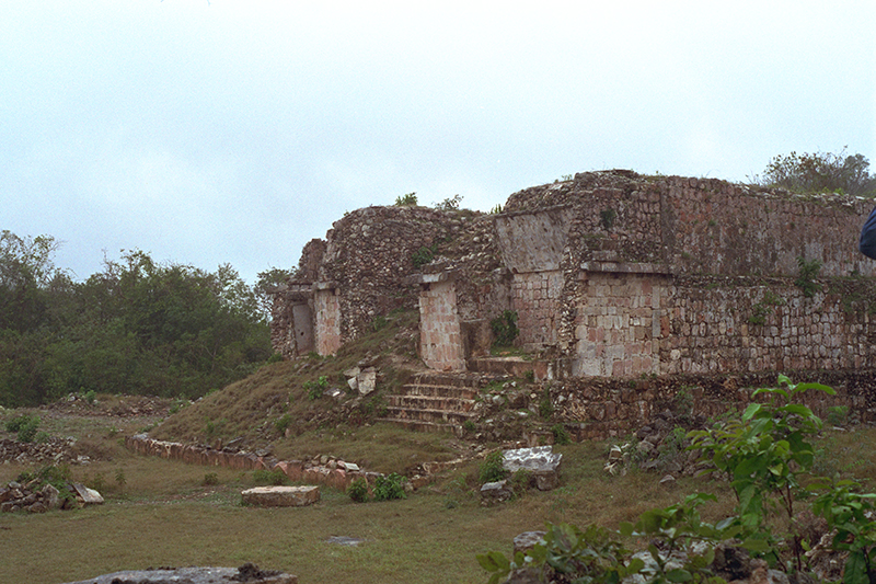 Location of burial vault in Edifice 2