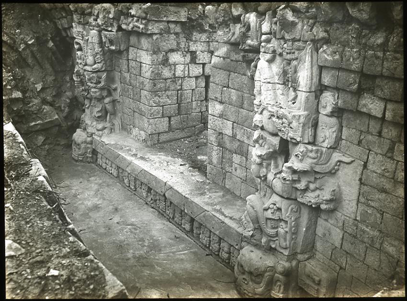 Temple 22 inner entrance