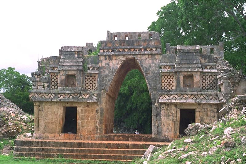 Photo of Labna Arch, west side