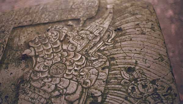 Detail of Lord Smoking Shell's serpent headdress on Stela 9