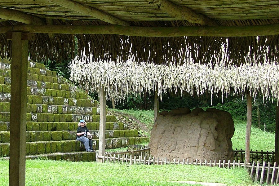 Quirigua: Zoomorph P (Monument 16)
